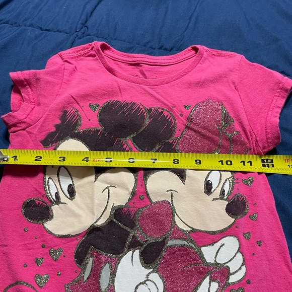 Set of 2 Minnie Mouse shirts - Picture 12 of 13